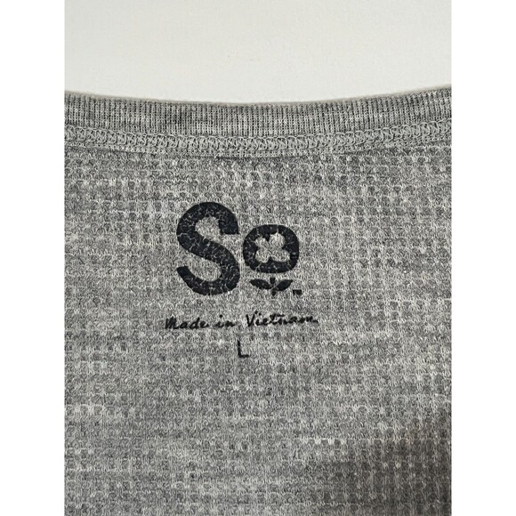 SO Henley Shirt Womens Large Y2k 90s Graphic Print Waflle Knit Long Sleeve Large - Picture 2 of 8